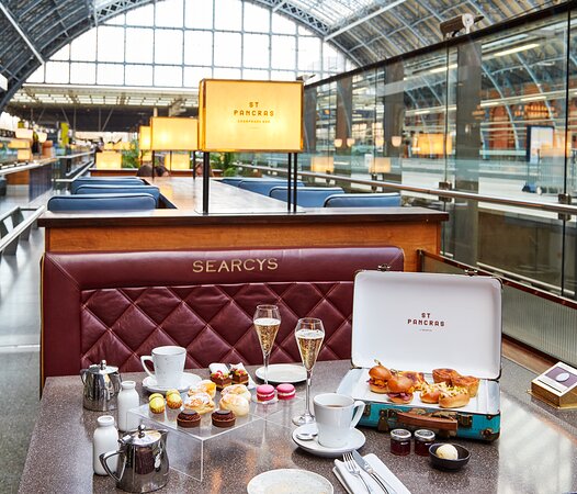 Le Searcys St Pancras Champagne Bar